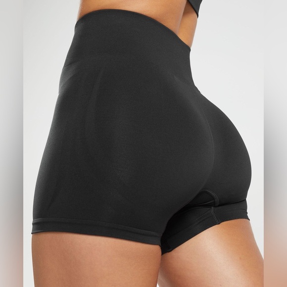 Gymshark Women’s Everyday Seamless Shorts Black Sz S New Year Resolution Workout - Picture 2 of 16